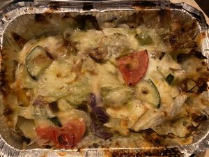 Kapsalon with ‘chicken’ and fries: very good  at Vegan Food Bar in Almere