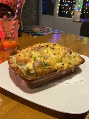 Kapsalon kip: nice  at Vegan Food Bar in Almere