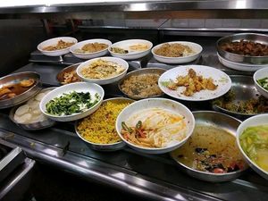 Buffet Style  at Qian Ye Vegetarian in Kaohsiung