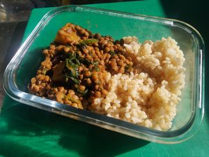 Daily menu: Spicy Etiopian lentil stew at La Línea Verde in La Linea De La Concepcion