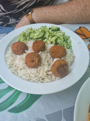  at La Línea Verde in La Linea De La Concepcion