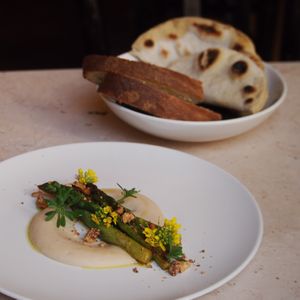 Asparagus and humus at Antico Caffè San Marco in Trieste