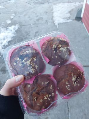 Muffins at Portobello Road in Whitby