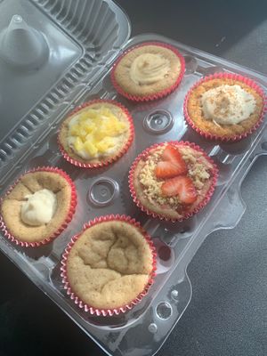 Vegan cheesecake cupcakes  at Her Cheesecakes in Massillon