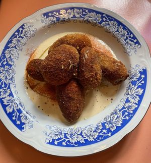   at Peaches Gastro Girls in Warsaw