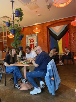   at Peaches Gastro Girls in Warsaw