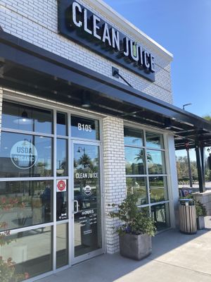 Outside Clean Juice  at Clean Juice in Ponte Vedra Beach