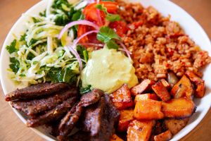 Vegan Barbecue Bowl at New World Kitchen in Des Moines