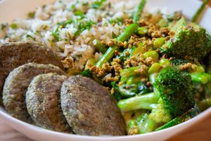 Green Bowl at New World Kitchen in Des Moines