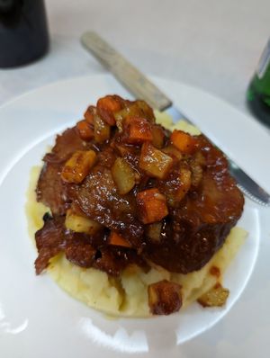 "brisket" and mash potatoes at The Organic Grill in New York City