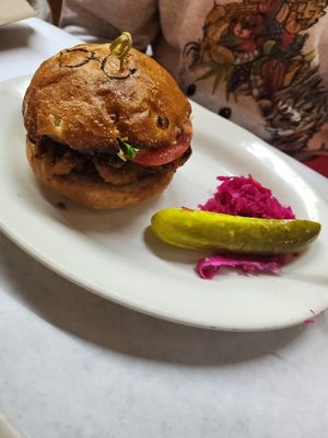 Crispy "0Gicken" Sandwich at The Organic Grill in New York City