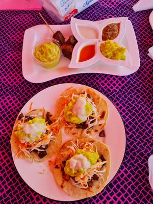 different dips and tacos #Veganuary at Ulu Dos Tres Taco in Zanzibar