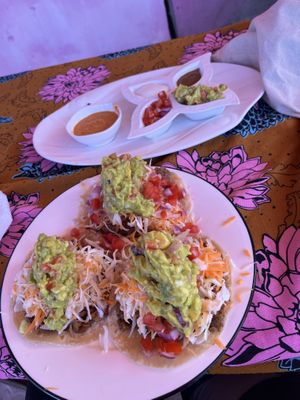   at Ulu Dos Tres Taco in Zanzibar