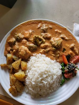 Stroganoff with tofu and broccoli at Bandolim in Rio De Janeiro