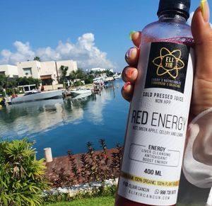 Delivery service  at Elixir Juice & Bowl Bar in Tulum