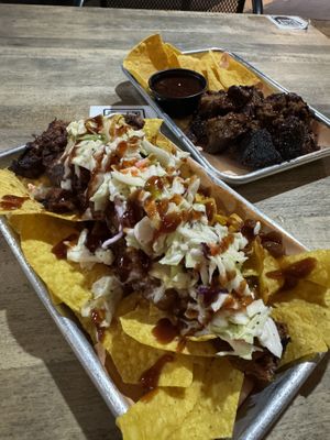  Vegan Pulled Pork Nachos y Burnt Ends #Veganuary at San Juan Smokehouse in San Juan