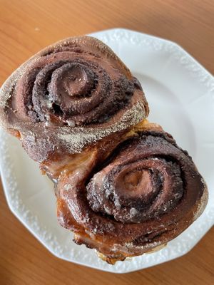 Cinnamon rolls  at The Lemonade Stand in Cologne