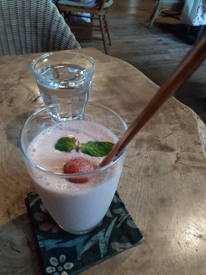 Strawberry and soy milk smoothie at Cafe Slow in Tokyo