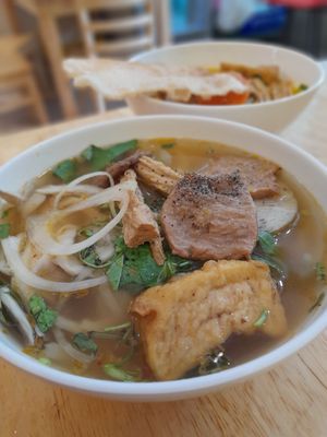  at Quan Chay 380 in Ho Chi Minh City