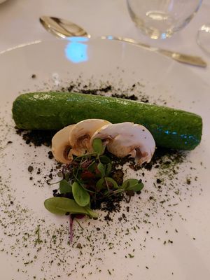 Crêpe végétarienne d'épinards at Chateau d'Urspelt in Clervaux