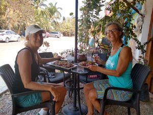 We had so much fun eating all the healthy beautiful vegan food!! at Cafe Corazon in Troncones