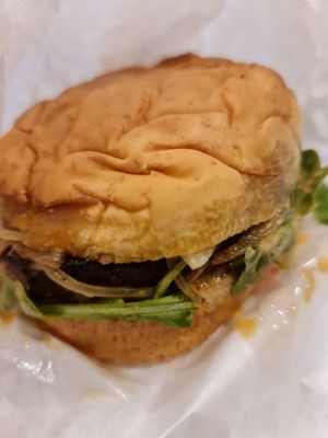 Wrinkled  burger 🤣 at iVegan 爱素 - Thomson Plaza in Central Singapore