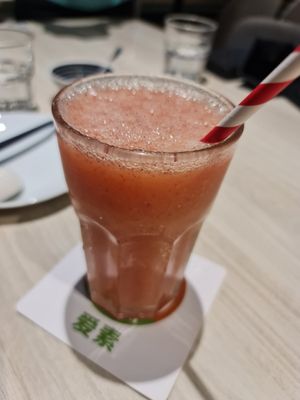 Apple Shave Ice 🍧 ~ 6/7/22 at iVegan 爱素 - Thomson Plaza in Central Singapore