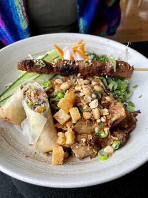 Mixed at Vegan World Peace by Loving Hut in Reykjavik