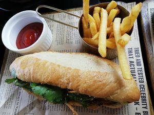 Bahn mi at Vegan World Peace by Loving Hut in Reykjavik