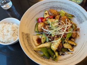 Vegan chicken Kungpao at Vegan World Peace by Loving Hut in Reykjavik