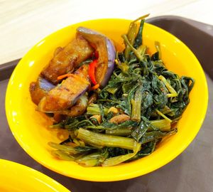 Brinjal and kangkong at Makan Vegan 斋这里 - Commonwealth in Central Singapore