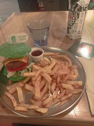  at Comic Planet in Madrid