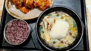 노루궁뎅이 보양 해장국 at Zero Vegan in Seoul