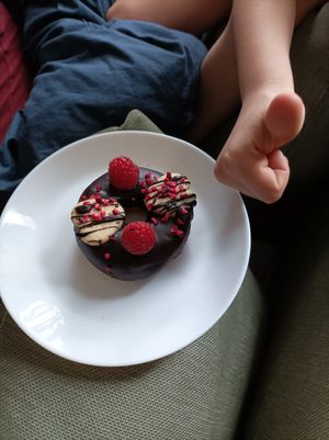 Himbeerdonut at Royal Donuts - Ottensen in Hamburg