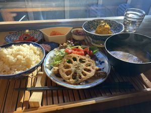 Lunch plate with ricee  at Sui Cafe in Tokyo