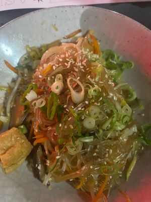 Vegan glass noodles at Handa in Padua