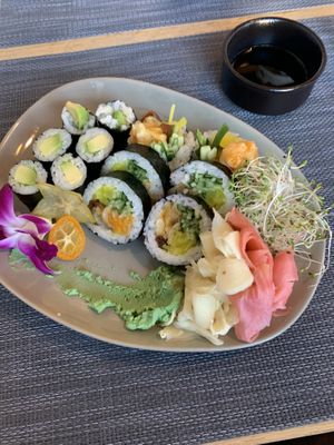 vegan sushi plate at Sushi Ken 49 in Warsaw
