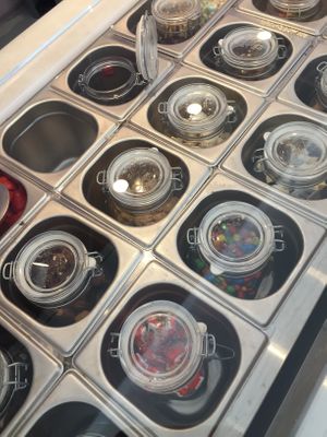 toppings  at Blub - Marienstr in Stuttgart