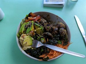  at Vivo Live Food in Medellin