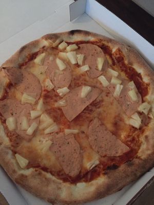 Vegan Pizza Hawaii  at L'angolino  in Stuttgart