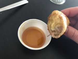 Chuoi Chien (banana in batter) at Com Nieu in Leipzig