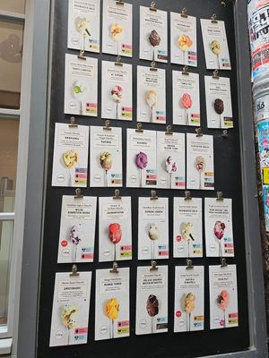 tolle Auswahl at Goldhelm in Erfurt