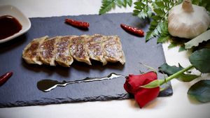 Gyoza at Bar de Junbo in Tokyo