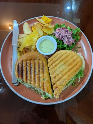 Pannini (chickpea filling) with salad and chips #Veganuary at Evy's World in Monteverde