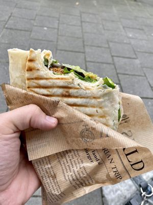 Burgerwrap at Bäristo Vegan Deli in Kiel