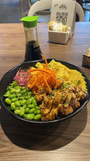 😀  at Rock and Rolls Vegan Sushi in Panama City