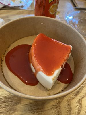 Vegan cheesecake😍  at Veganissim in Paris