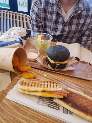  at Veganissim in Paris