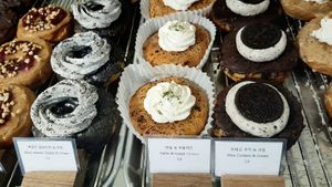 Plant-based donuts at O.verte Donuts 오베흐트 도넛 in Seoul