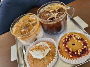 Earl Grey, PB&J donut at O.verte Donuts 오베흐트 도넛 in Seoul